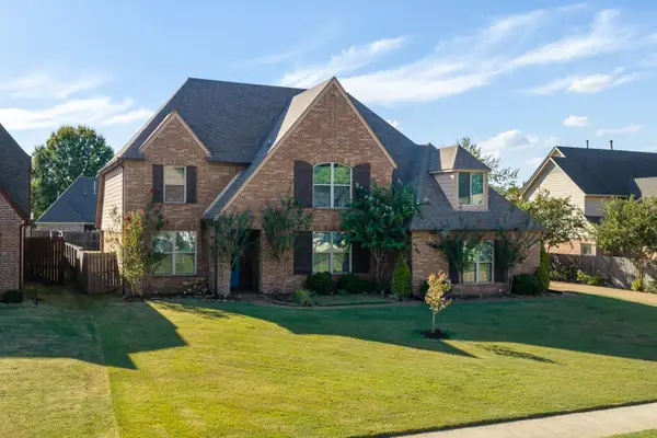 4909 AVI DR, Bartlett, TN 38002