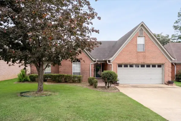 6449 GILLIA CIR, Bartlett, TN 38135