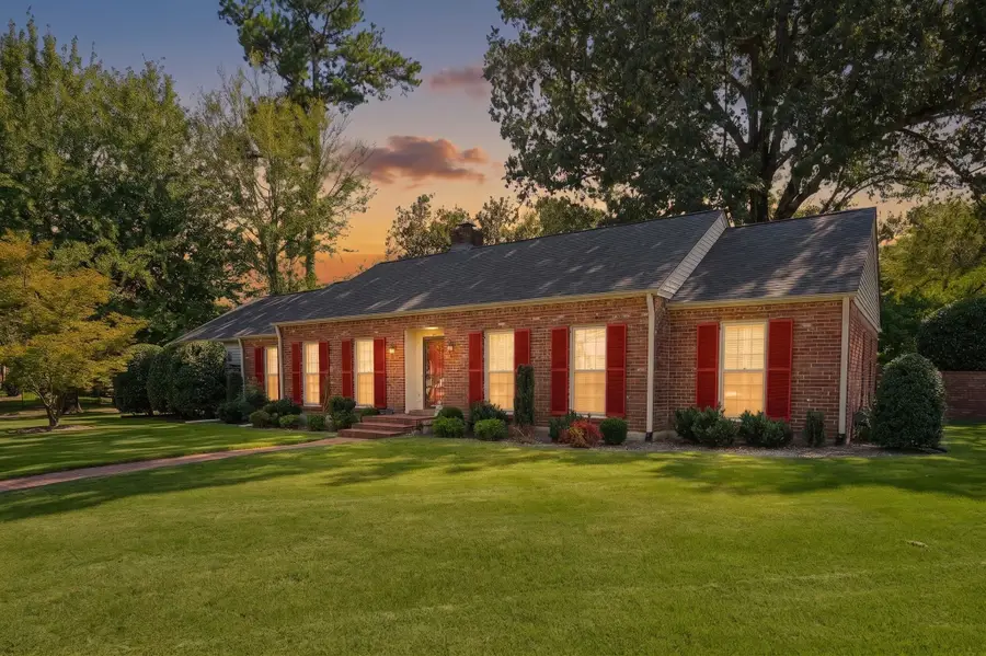 5233 MARY STARNES DR, Memphis, TN 38117 - #2