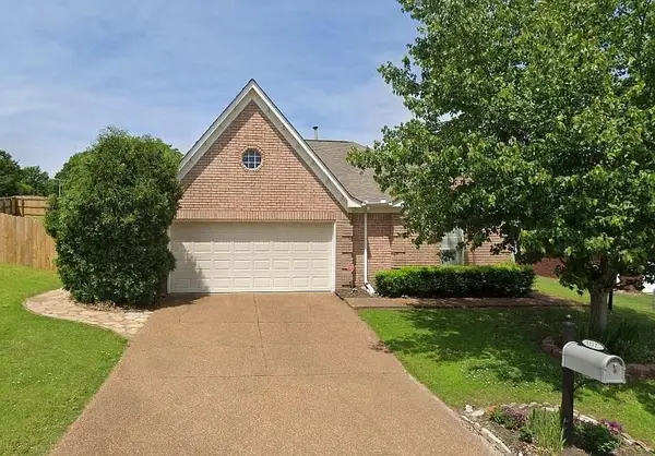 1117 DOVE HOLLOW CIR W, Memphis, TN 38018