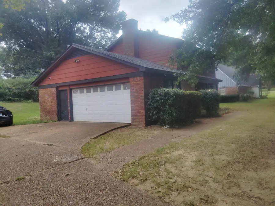 8668 MILLBRANCH RD, Southaven, MS 38671 - #2