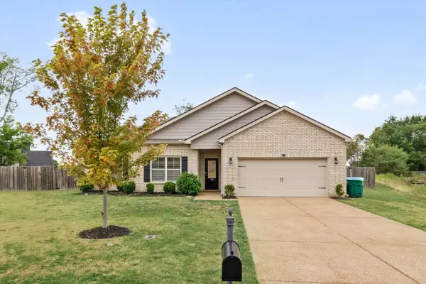 110 LILLY CV, Oakland, TN 38060