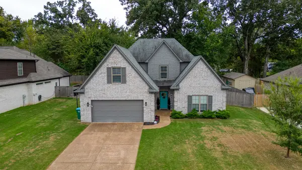 215 BREEZY LOOP S, Oakland, TN 38060