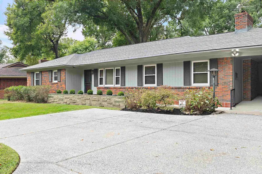 1235 CHERRY RD, Memphis, TN 38117 - #2