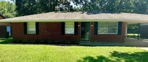 5096 ANDOVER DR, Memphis, TN 38109