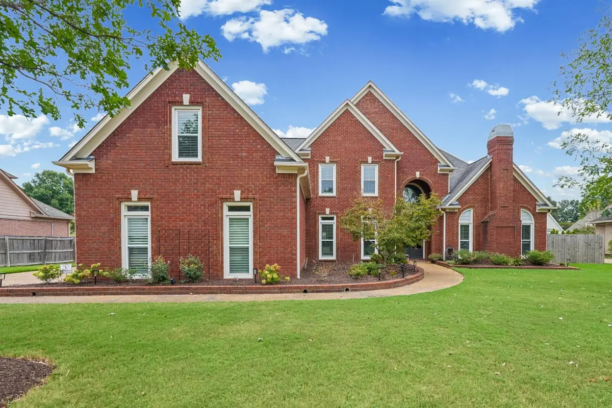 1736 ELK RIVER DR, Collierville, TN 38017 - #1