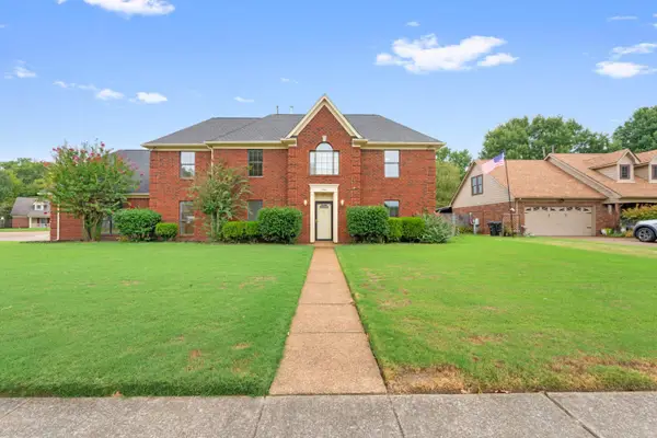 6598 STONETRACE DR, Bartlett, TN 38135