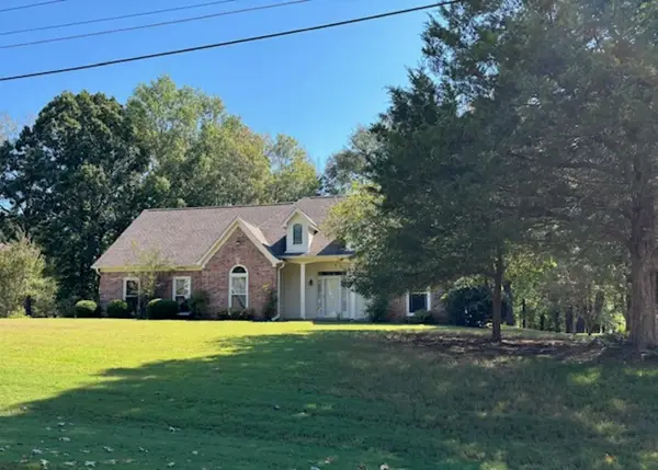 110 SHADY OAKS DR, Eads, TN 38028