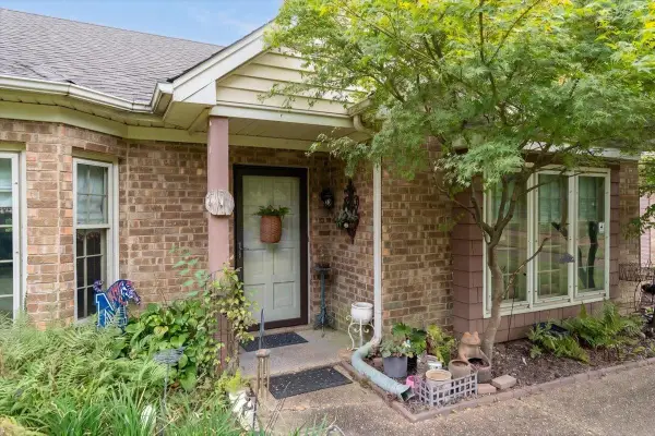 7351 EASTERN AVE, Germantown, TN 38138