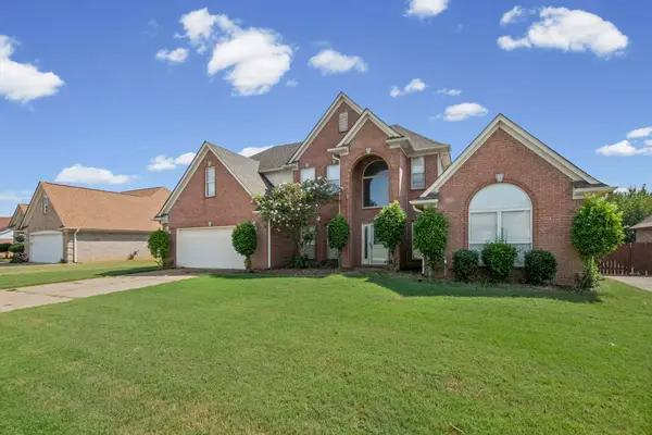 71 W GRAND HEIGHTS AVE, Memphis, TN 38109