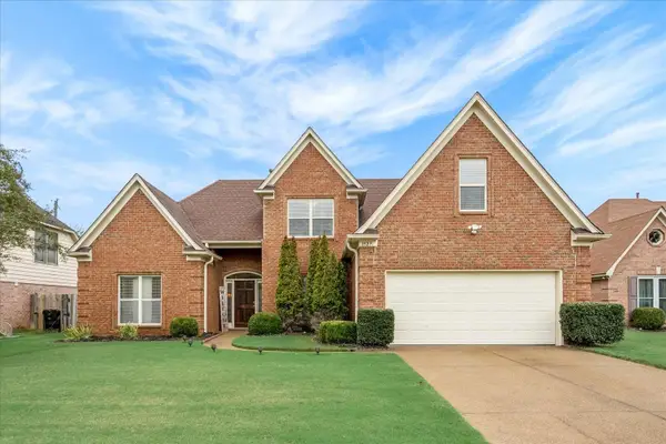 1527 FAR DR, Cordova, TN 38016
