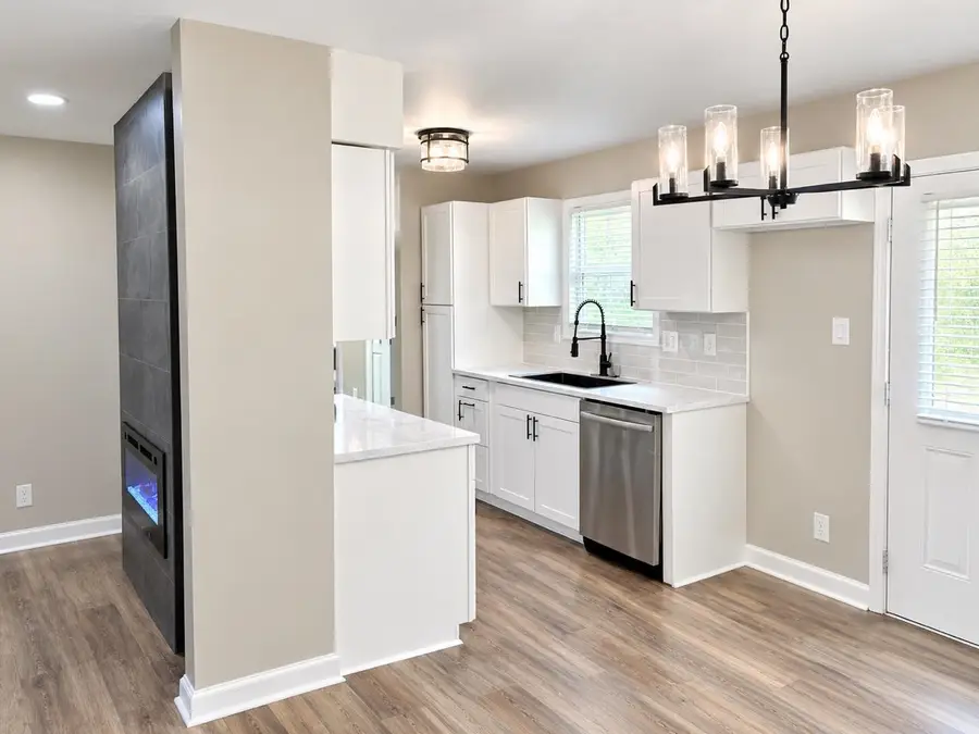 5085 BOWIE RD, Memphis, TN 38109 - #3