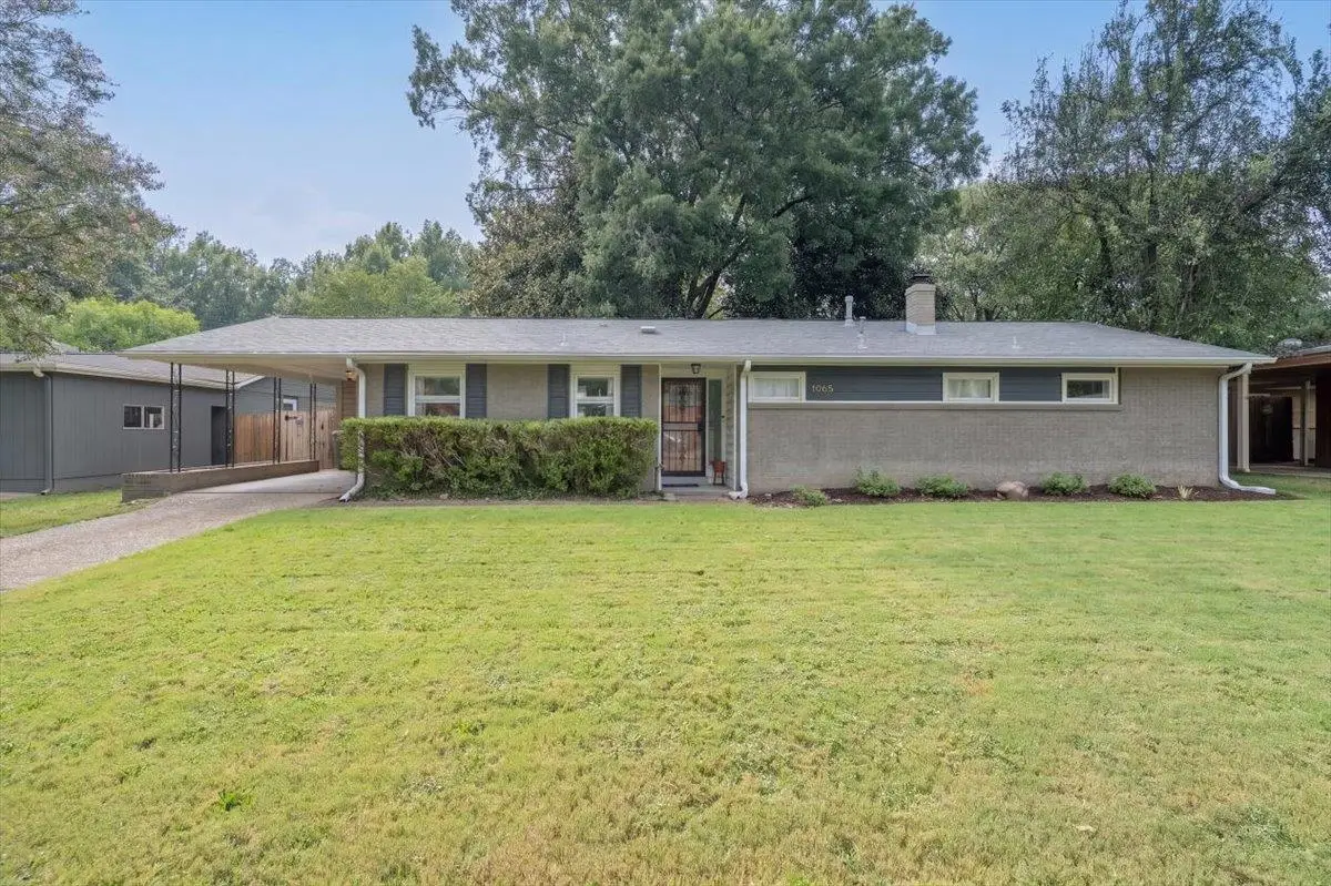 1065 IVY RD, Memphis, TN 38117 - #1