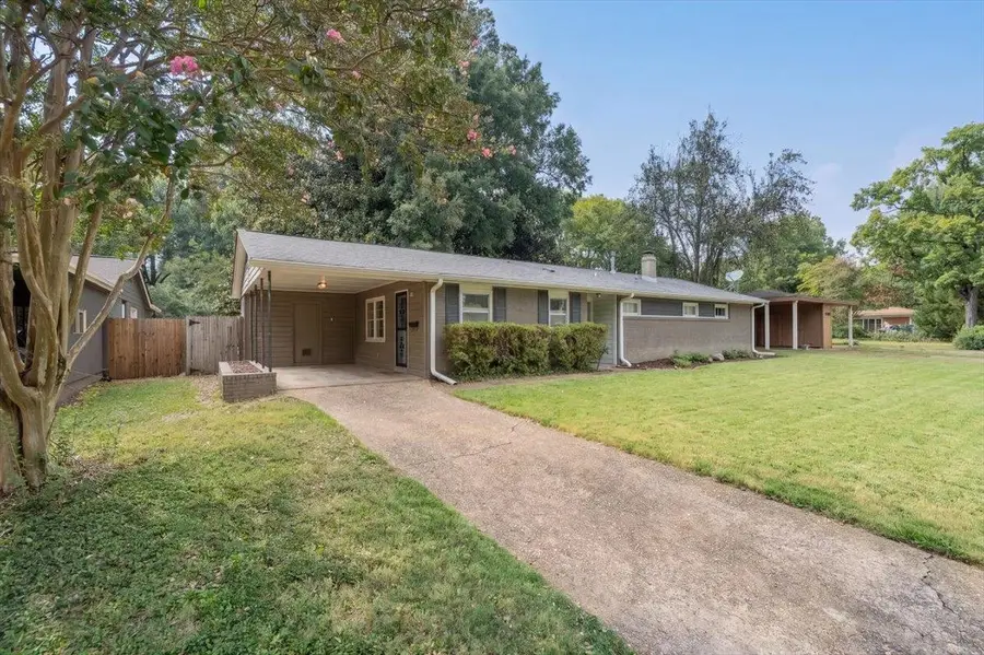 1065 IVY RD, Memphis, TN 38117 - #3