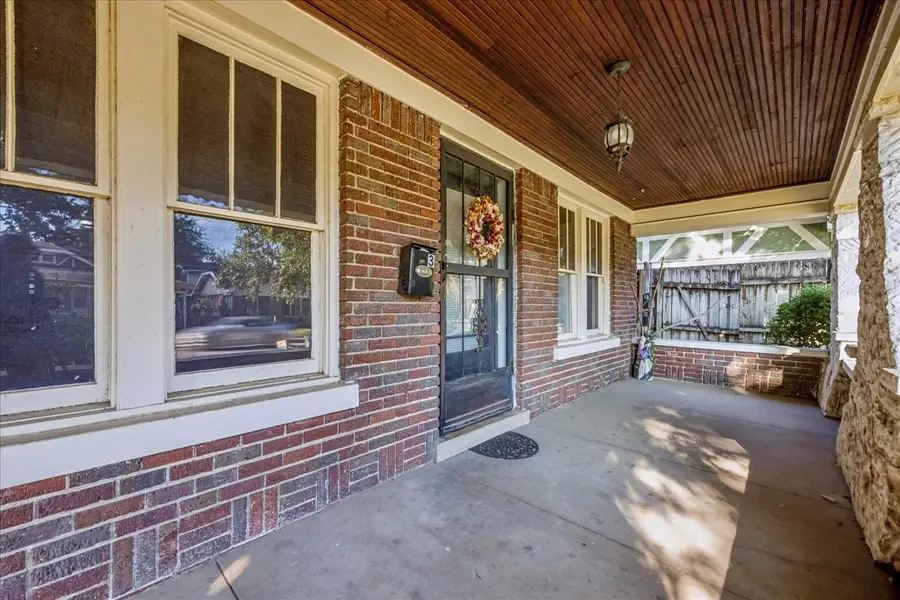 2380 PARKWAY PL, Memphis, TN 38112 - #2