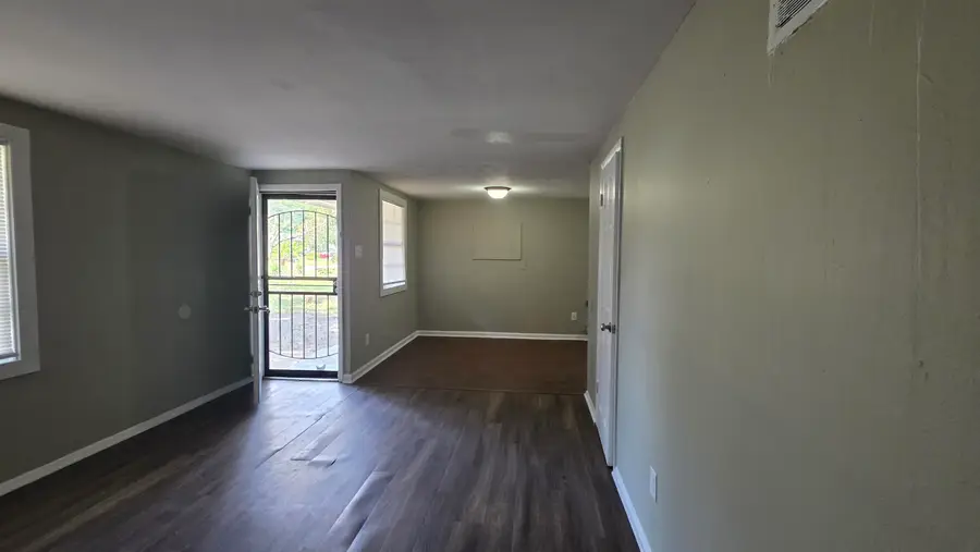 4918 BERTA RD, Memphis, TN 38109 - #3