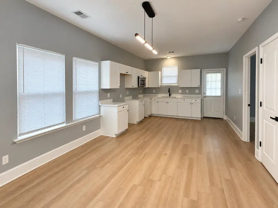 910 DICKINSON ST, Memphis, TN 38107 - #3