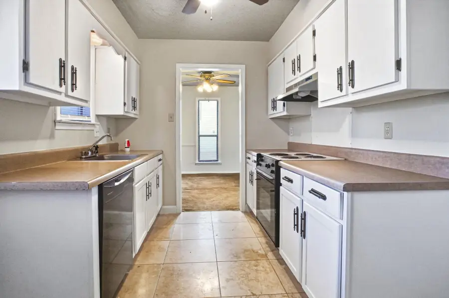 3921 SCHOOLFIELD RD, Memphis, TN 38127 - #3