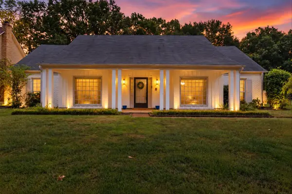 2962 PANGBOURNE CV, Germantown, TN 38138