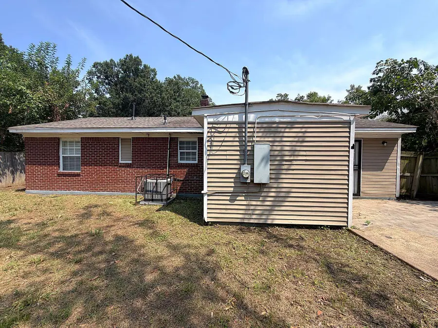 1697 MERRYCREST DR, Memphis, TN 38111 - #3