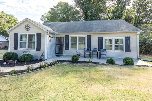 3450 OAK RD, Bartlett, TN 38135