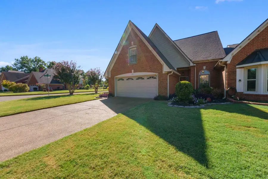 4011 MUIRFIELD DR, Memphis, TN 38125 - #3