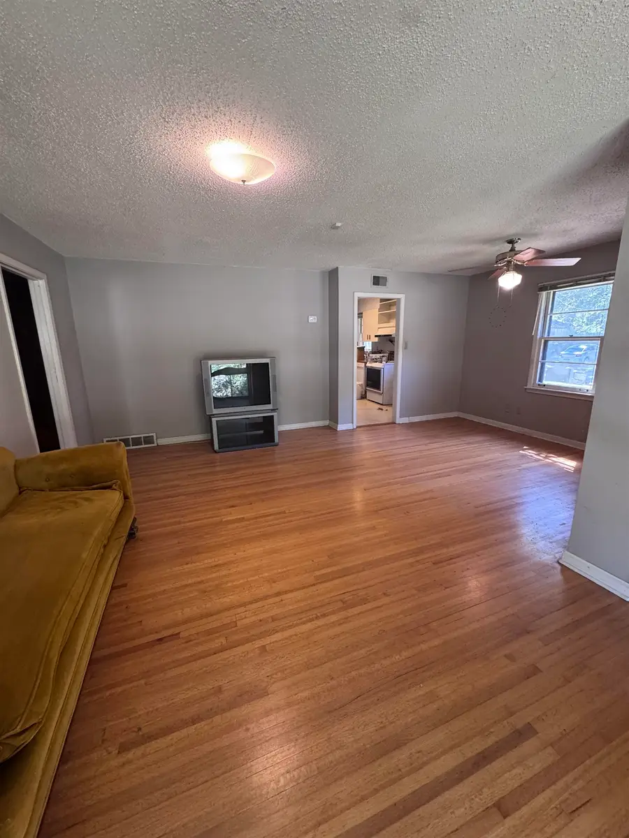 1408 W FLAMINGO RD W, Memphis, TN 38117 - #2