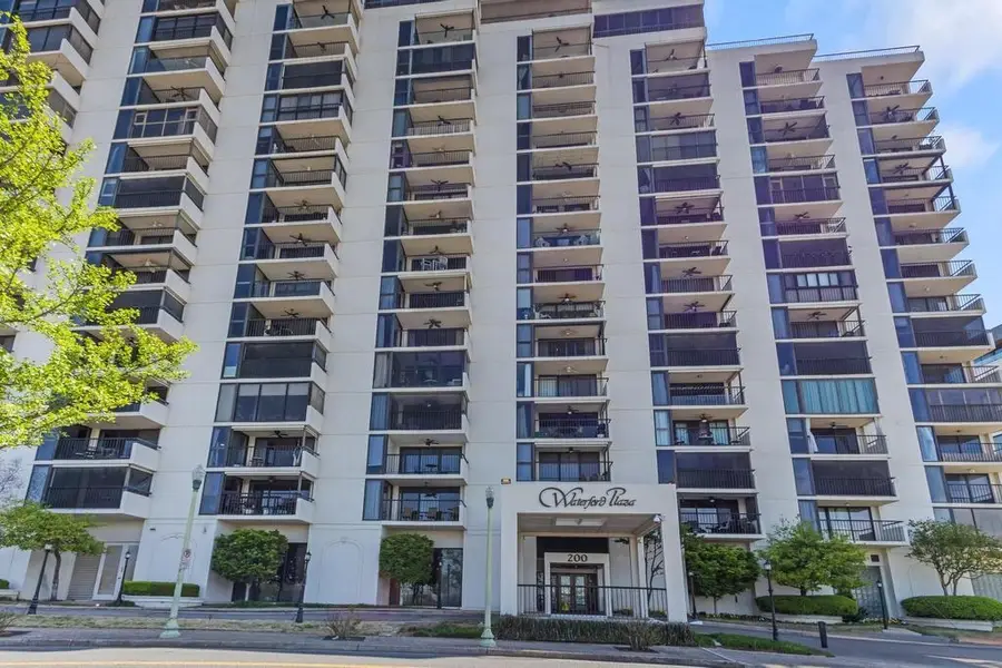 200 WAGNER PL #1103, Memphis, TN 38103 - #2