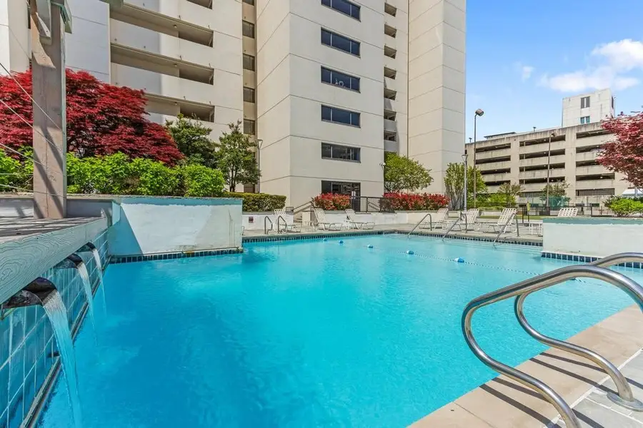 200 WAGNER PL #1103, Memphis, TN 38103 - #3