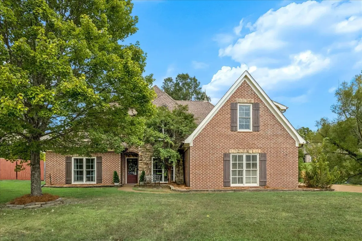 8308 THORNE HOLLOW CV, Bartlett, TN 38002 - #1