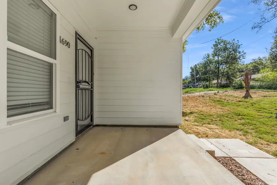 1690 CORNING AVE, Memphis, TN 38127 - #3
