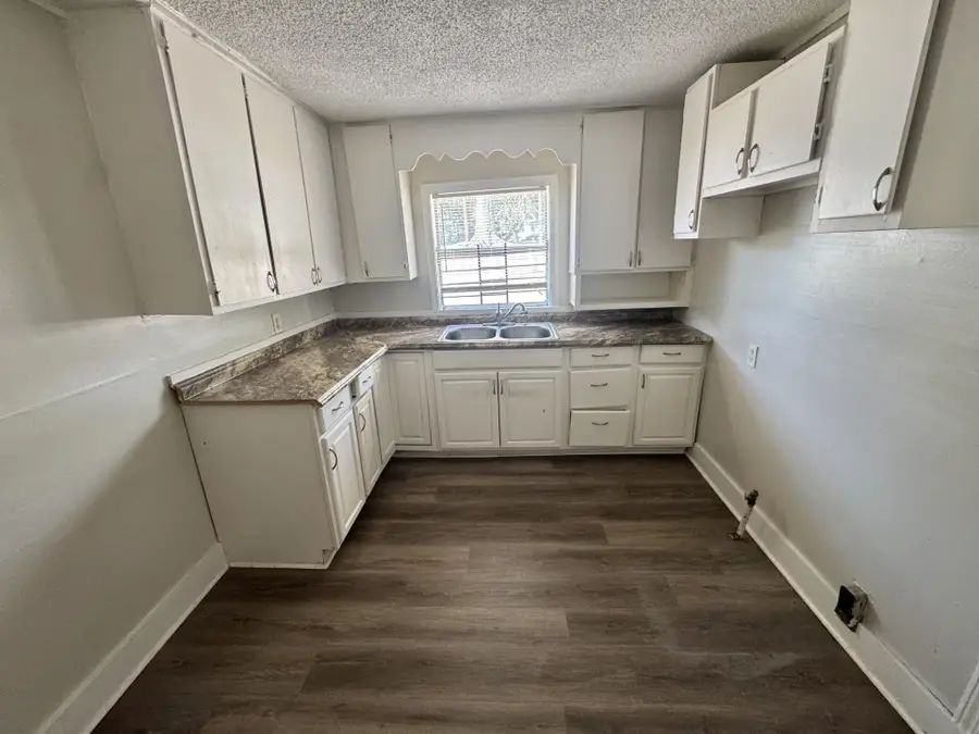 433 BLANCHE RD, Memphis, TN 38109 - #2