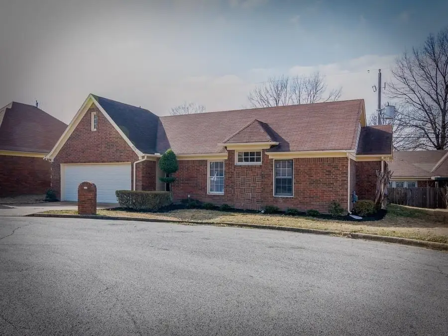 4325 BEAR CREEK LN, Memphis, TN 38141 - #2