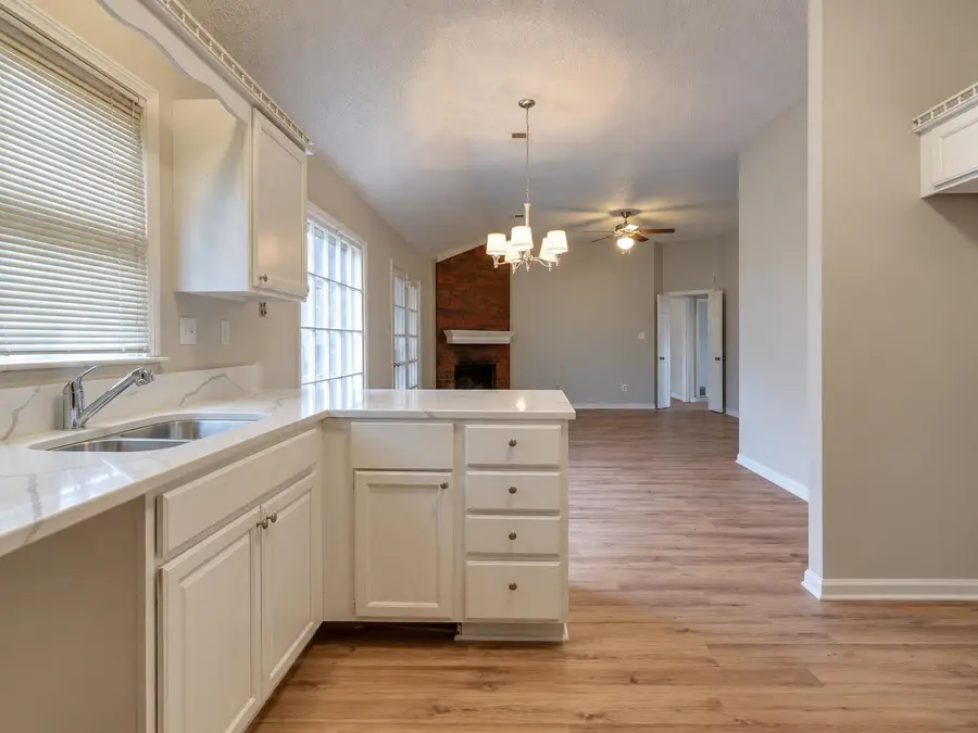 4325 BEAR CREEK LN, Memphis, TN 38141 - #3