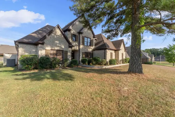 4852 SHIRA DR, Bartlett, TN 38002