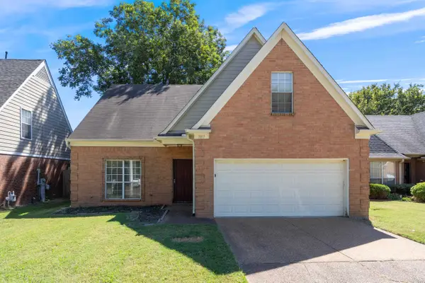 7817 WOLF HOLLOW DR, Memphis, TN 38133