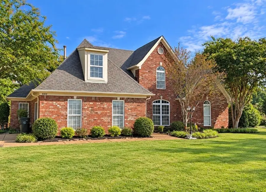 8858 CARRIAGE CREEK RD, Bartlett, TN 38002 - #3