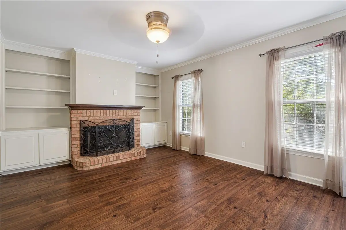 6976 COUNTRY RD #34, Germantown, TN 38138 - #1