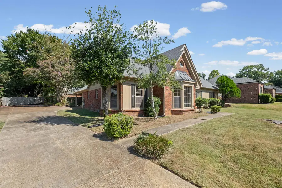 7084 CRESTRIDGE RD, Memphis, TN 38119 - #2