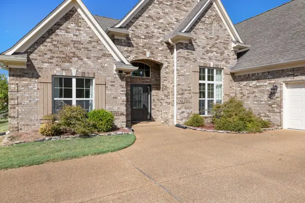 110 JAMES XING DR, Oakland, TN 38060