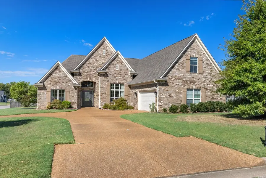 110 JAMES XING DR, Oakland, TN 38060 - #2