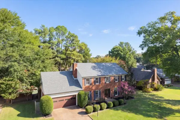 7970 FARINDON DR, Germantown, TN 38138