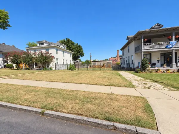 1542 MONROE AVE, Memphis, TN 38104