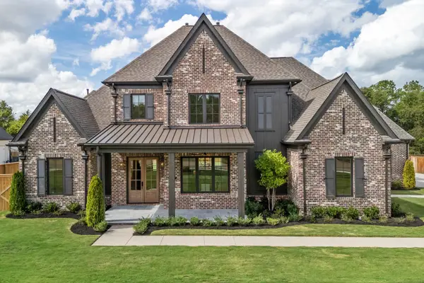1317 BRAY STATION RD, Collierville, TN 38017