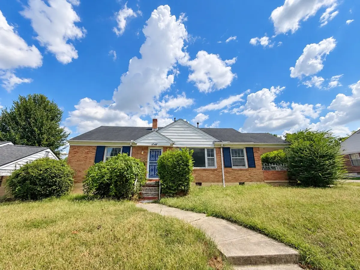 1048 W SHANKMAN CIR, Memphis, TN 38108 - #1