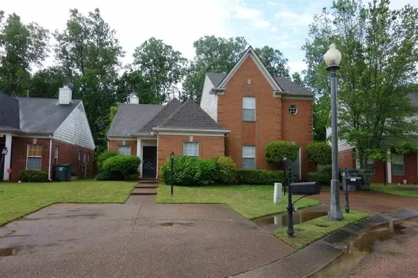 1237 BRADY HOLLOW LN, Memphis, TN 38016