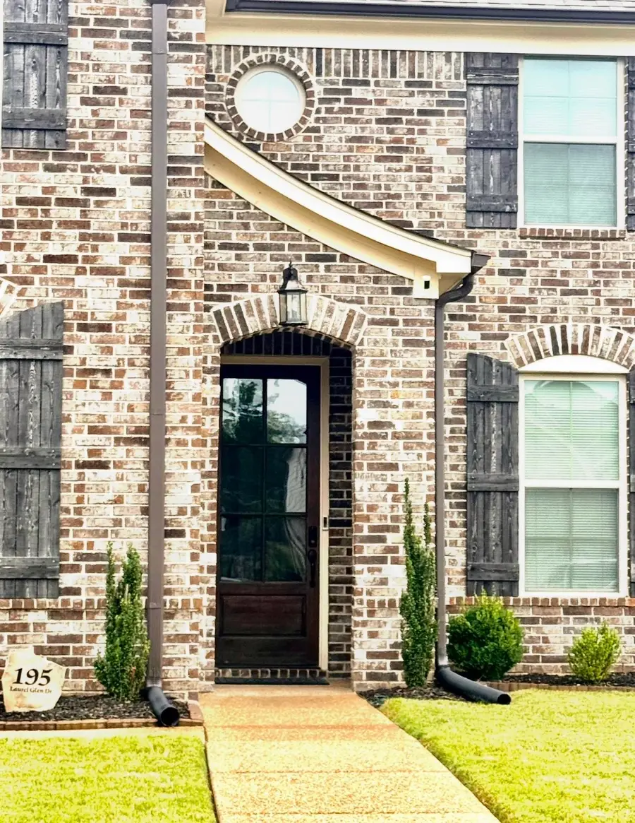 195 N LAUREL GLEN DR N, Oakland, TN 38060 - #2