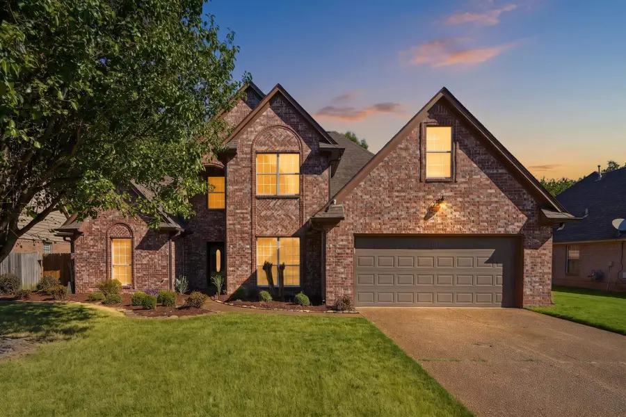7212 SHADY OAKS DR, Bartlett, TN 38133 - #2