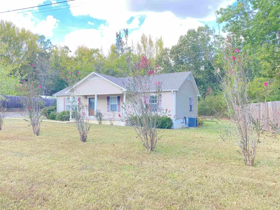 260 LINDEN LN, Adamsville, TN 38310 - #2