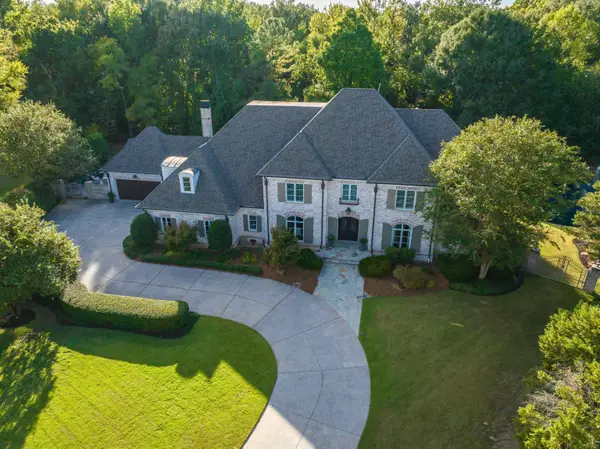 9260 GWYNN HOLLOW CV, Germantown, TN 38139